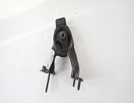 Rear Engine Rubber Pad CVVT  JL4G18/4G15