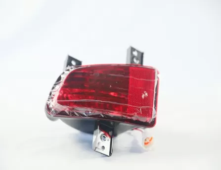 Rear fog light right CS35