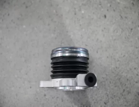 Clutch Release Bearing H6*4G15 Fitted with Valve