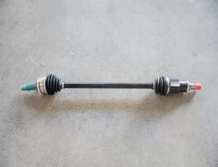 Half shaft assembly right MT 1.3T