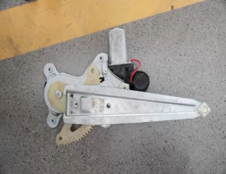 Lifter rear left electric Lifan X50