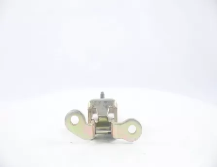 Door hinge   CHERY T11