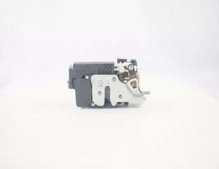 Right  front door lock assembly  CHERY T11