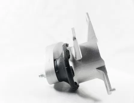 Engine rubber pad right  D20