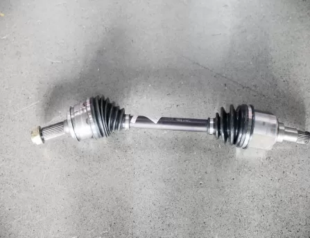 Half shaft assembly left MT  D20