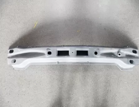 Front bumper frame  D20