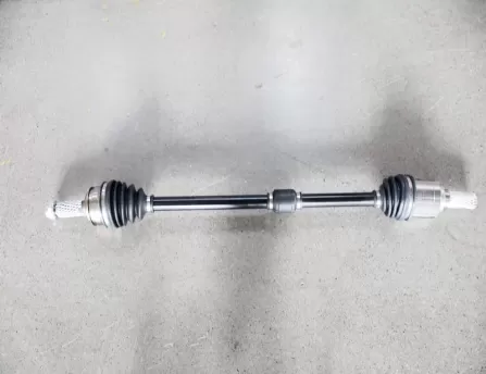 Half shaft assembly right AT  E150