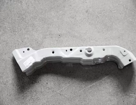 Headlight bracket left  E150