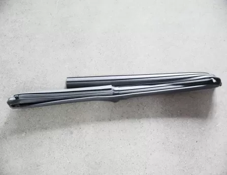 Glass mud tank front left  Swift