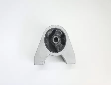 Before the engine rubber pad  Alsvin V7