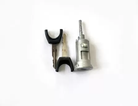 Ignition lock cylinder  QQ