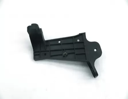 Front bumper lug right  T600