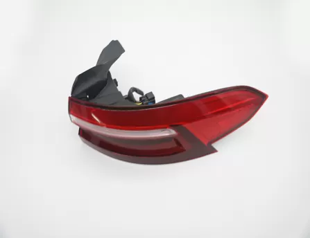 Rear light left  F7/F7X