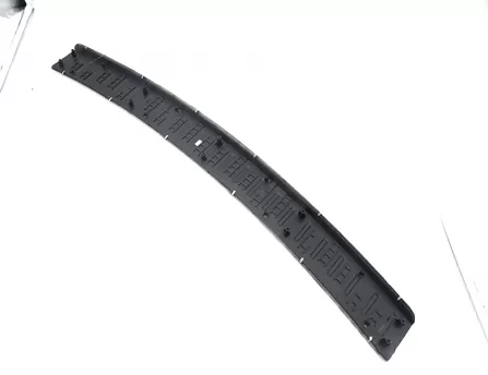 Rear bumper bright strip  H2