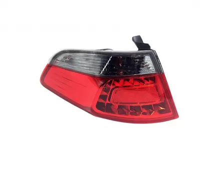 Left tail light CMC H330