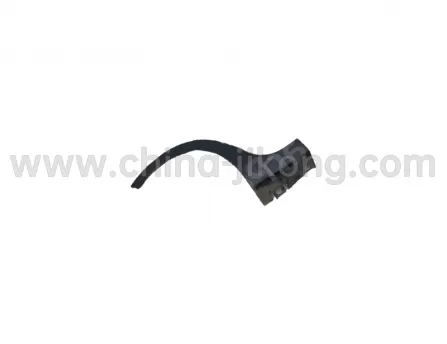 Right rear wheel arch trim panelX50