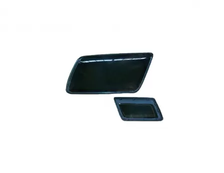 Right rear windowSafe