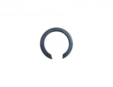 Gearbox 4/2 4/4Countershaft front retaining ringSafe