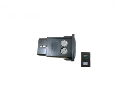 Heated rear door glass buttonSafe